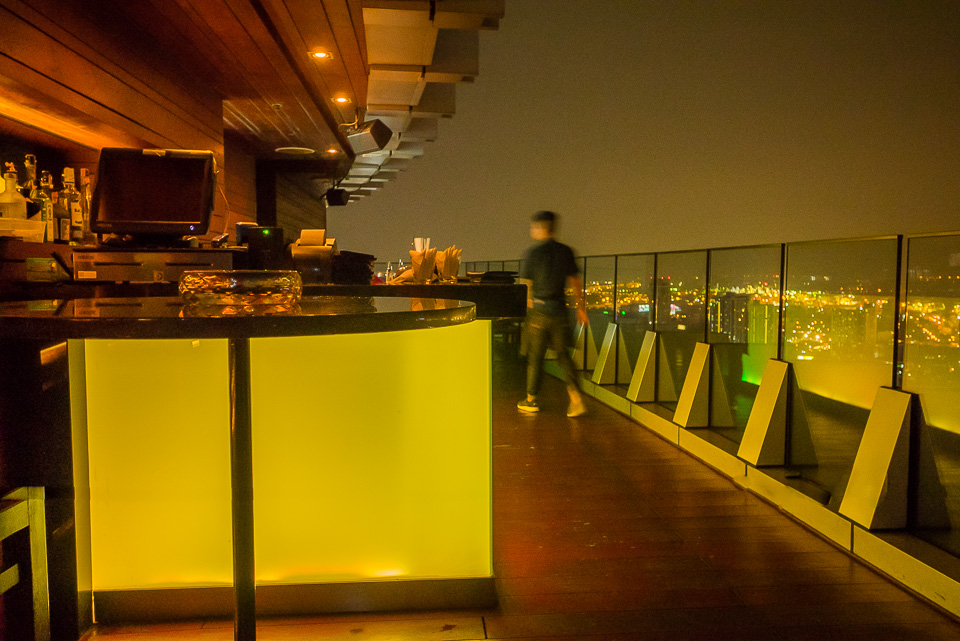 Octave Rooftop Bar at Bangkok Marriott