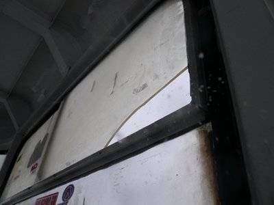 Дырявые вагончики подъемников
