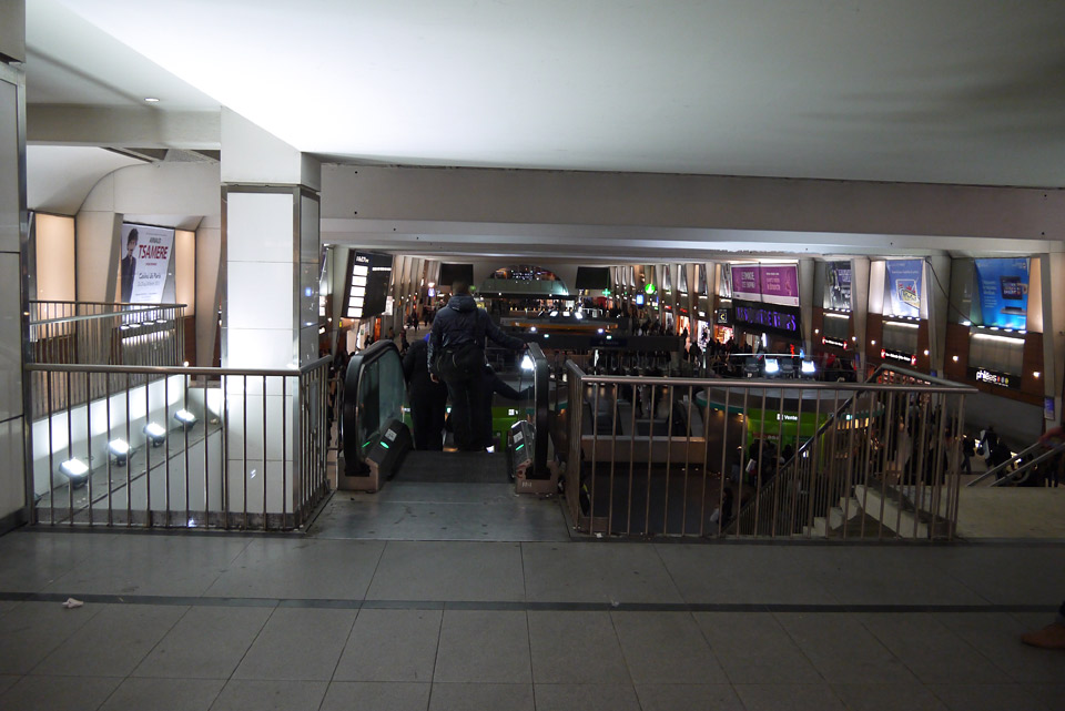 metro_in_parizh_4