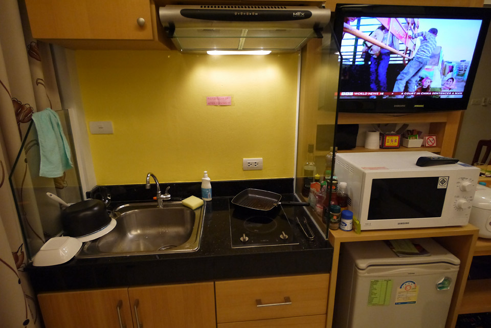 Green Harbor Hotel & Service Apartment