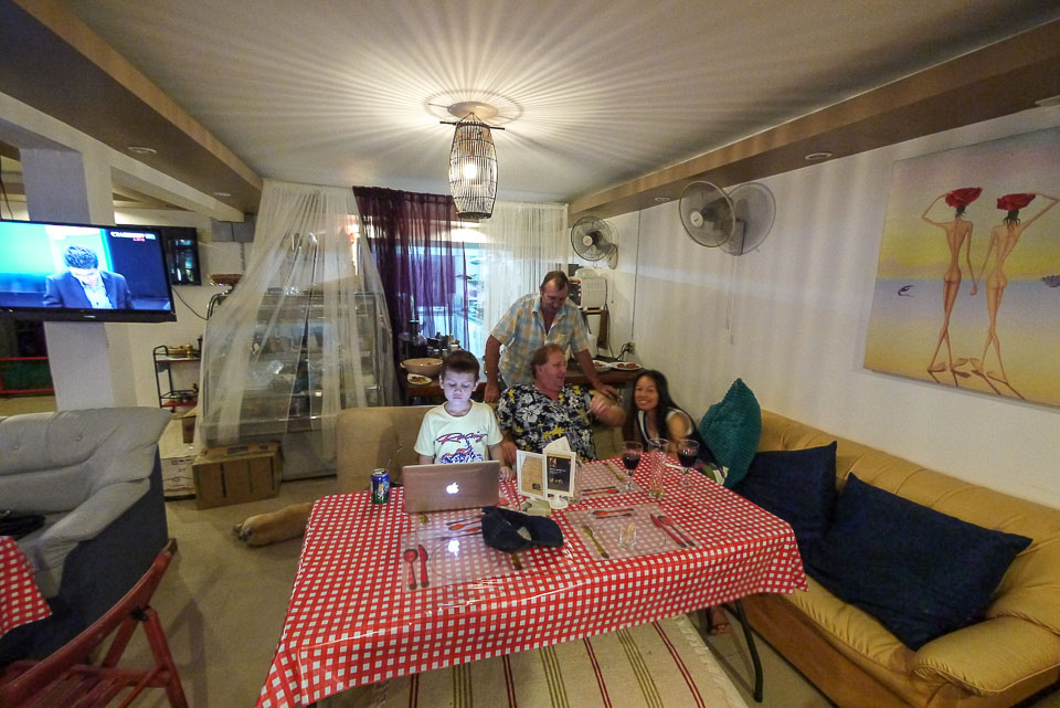 Home Bar, остров Чанг