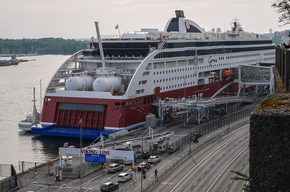 Паромы Viking Line