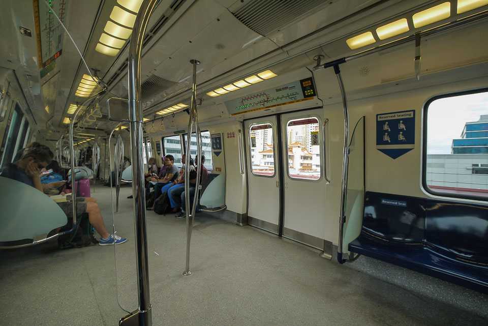 Метро в Сингапуре