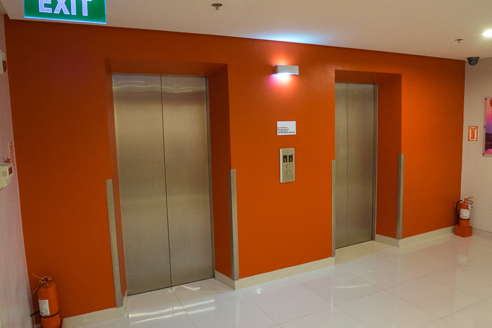 Tune Hotel, Манила