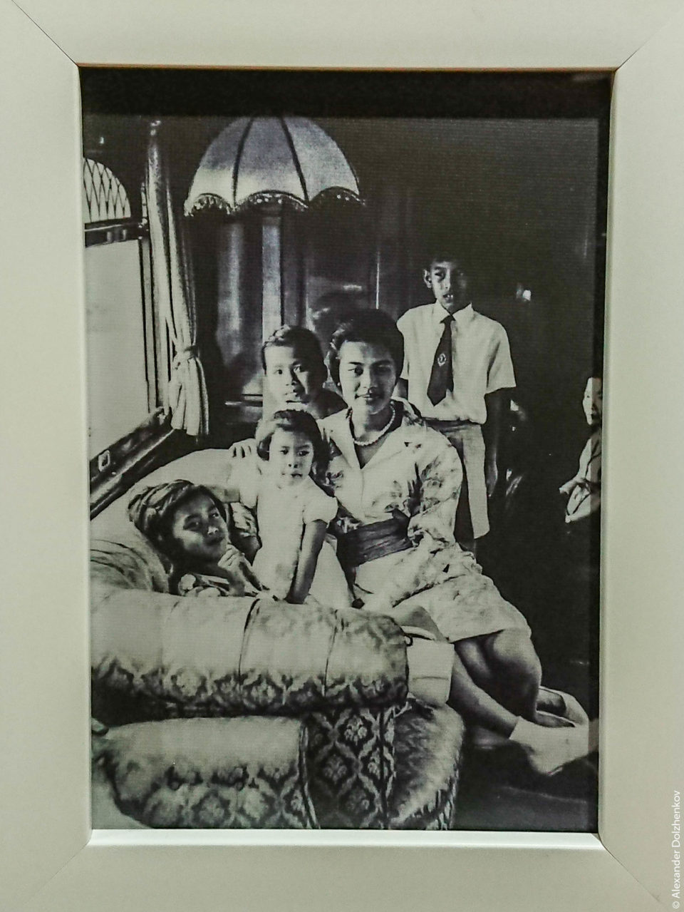 Фотографии короля Рама 9